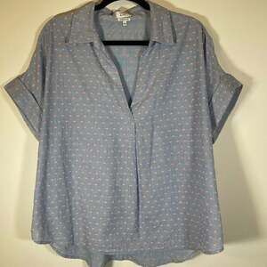 Crown & Ivy Girlfriend Blue Pink Polka Dot Short Sleeve Button Up Popover Top L